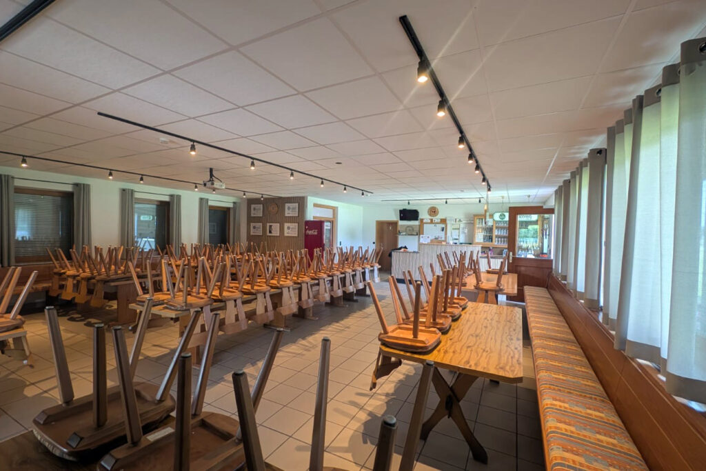 2fd93687-2835-460e-9c67-fe6c3c19d946